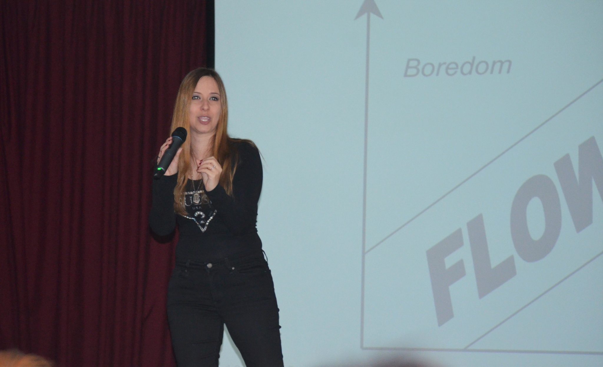 Josefa Ros Velasco Departió Ante Profesionales, Residentes Y Voluntariado Sobre El Proyecto «Pre-Bored»